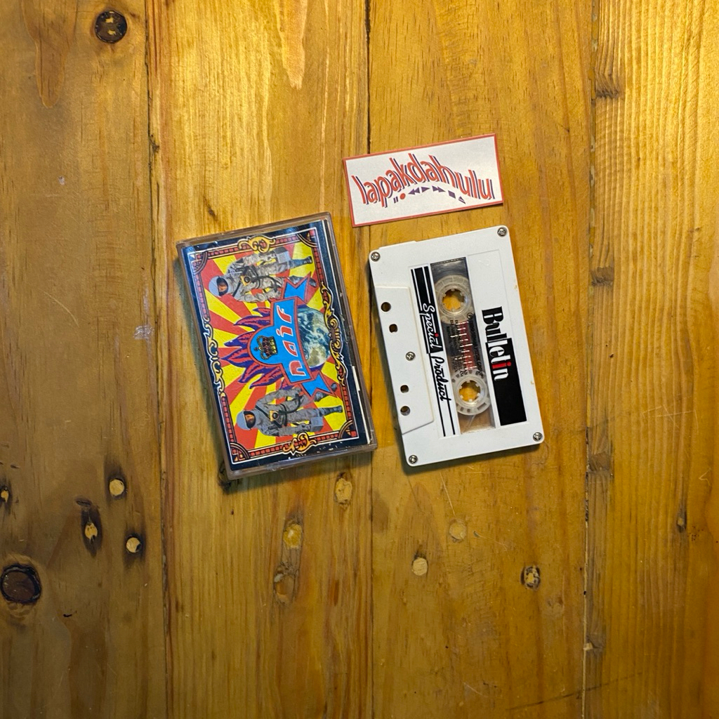 Kaset Pita Naif - S/t Mobil Balap