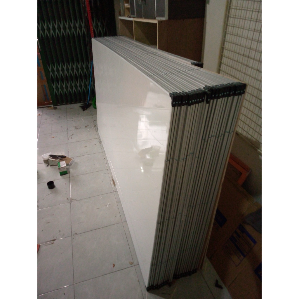 

whiteboard 122 x 244 cm double face putih putih (12mm)