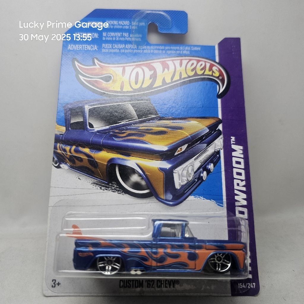 Hot wheels custom 62 chevy edisi hw showroom thn 2012 blister jelek