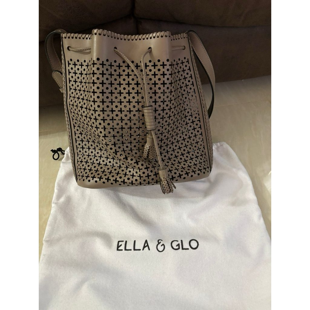 preloved ella glo CARLA MIDI