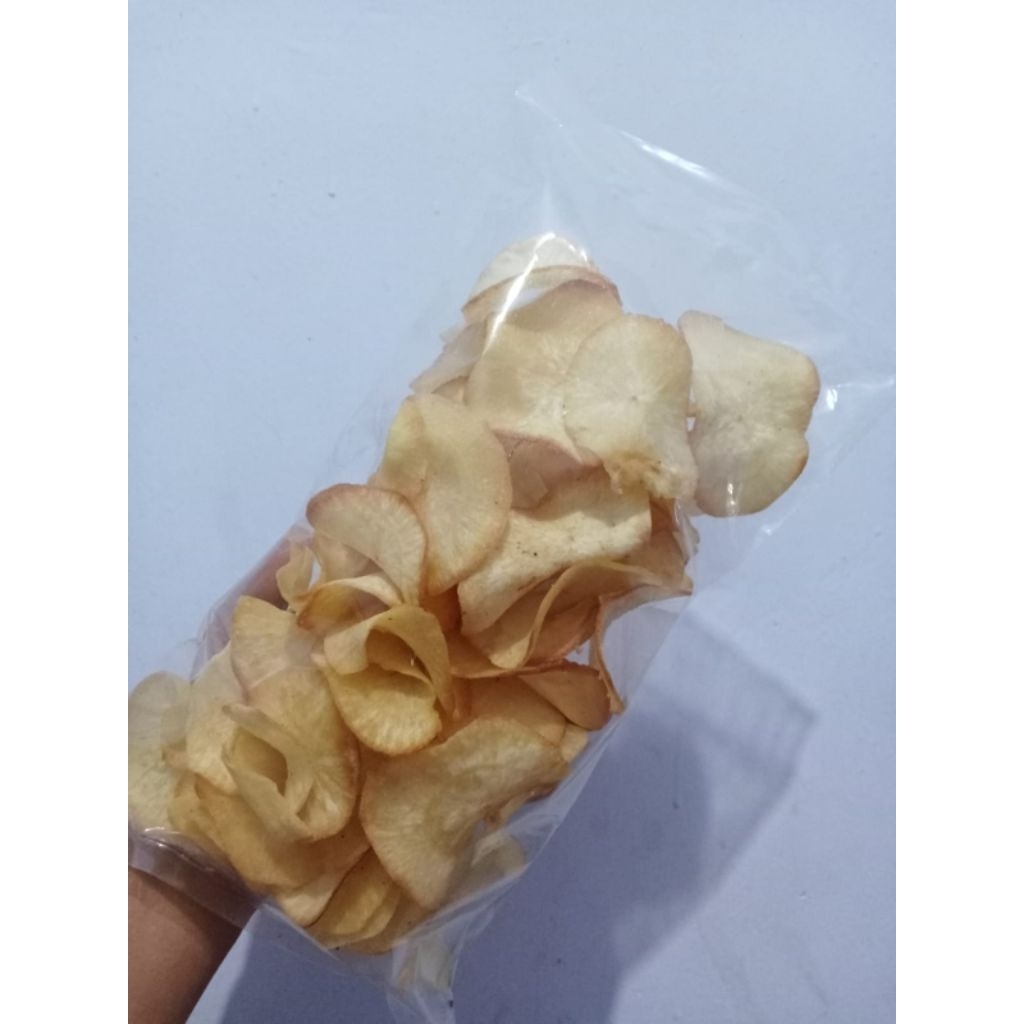 

Oleh Oleh Keripik Singkong Gurih