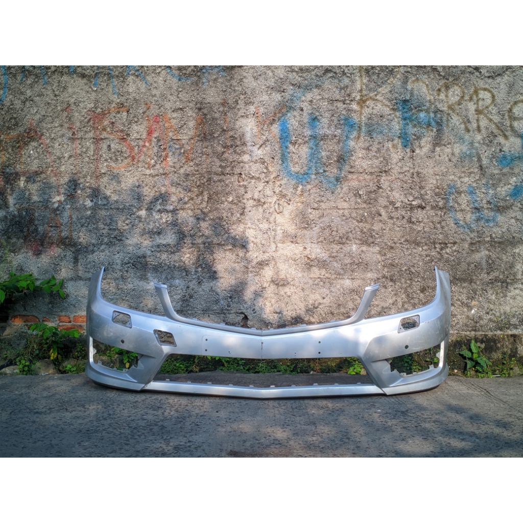 bemper depan mercy W 204 C class facelift tahun 2014