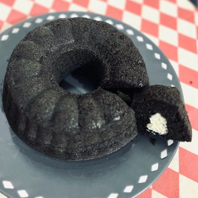 

BOLU KETAN HITAM KEJU LUMER KUE VIRAL KETAN HITAM GLUTEN FREE