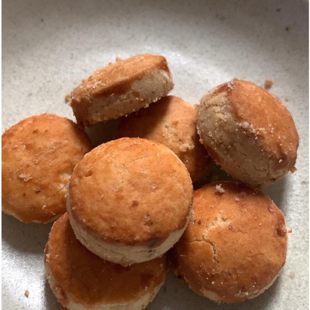 

Kue Kacang Pia Rasa Kacang Toples