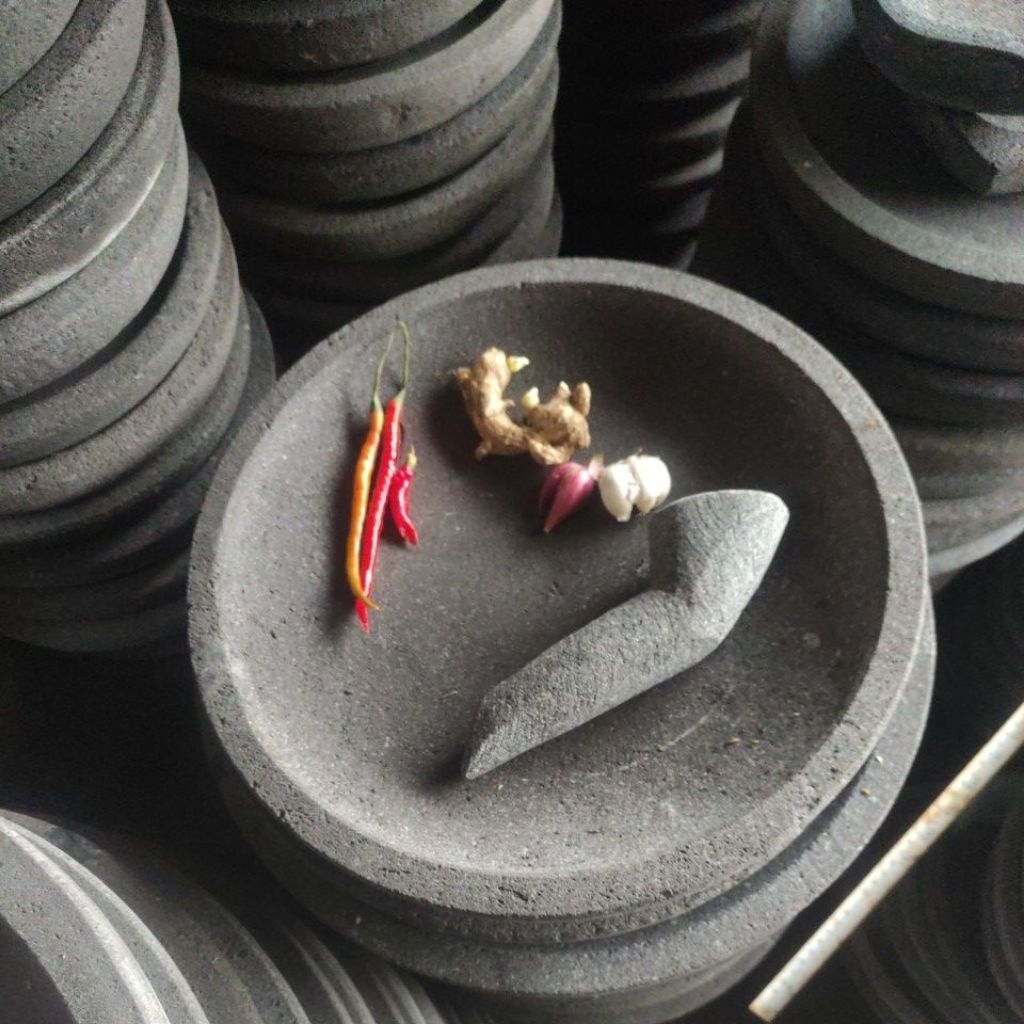 cobek batu asli muntilan