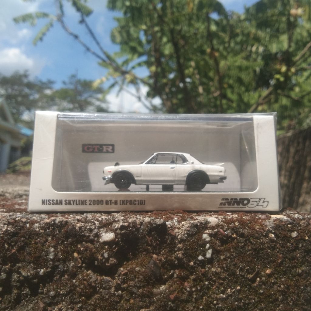 INNO64 NISSAN SKYLINE 2000 GT-R (KPGC10)