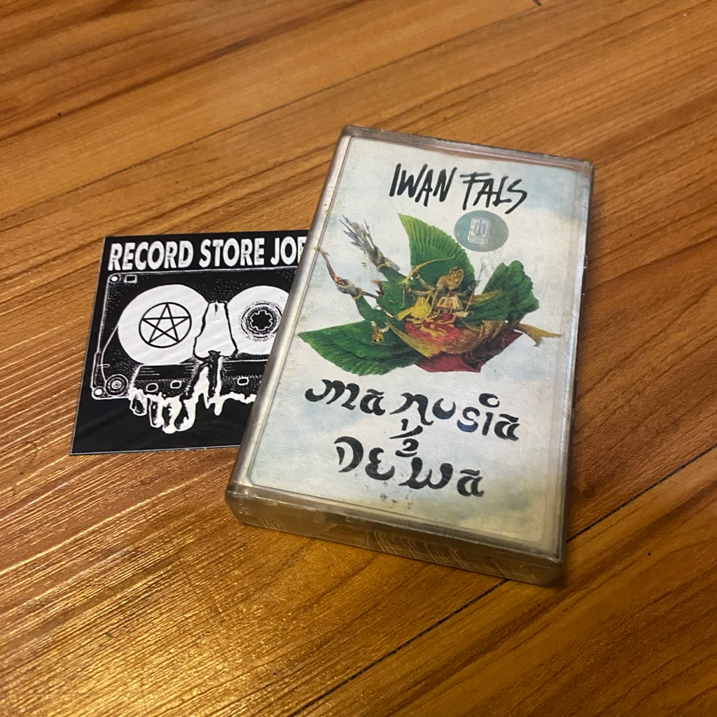 kaset iwan fals - manusia setengah dewa