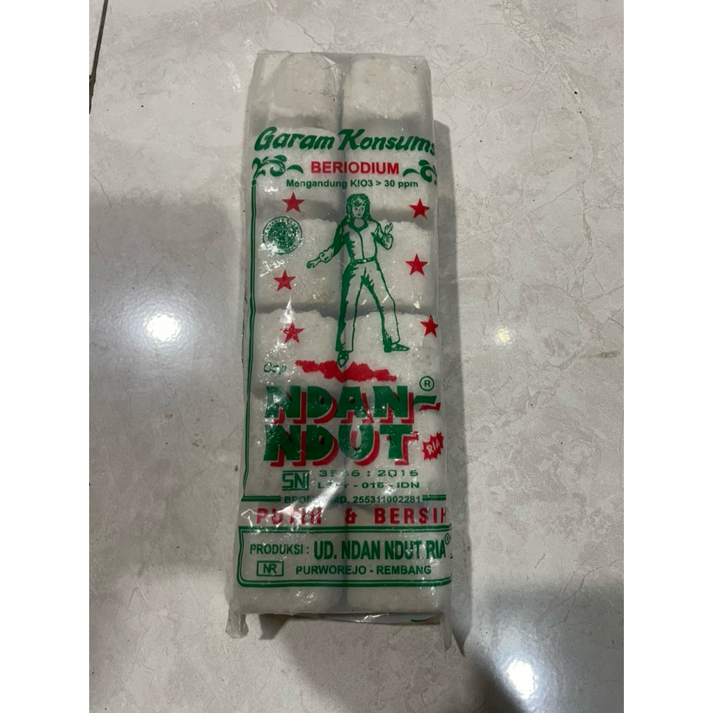 

[1Pack] Isi 12Pcs Garam Bata NDAN NDUT Garam Konsumsi Beryodium
