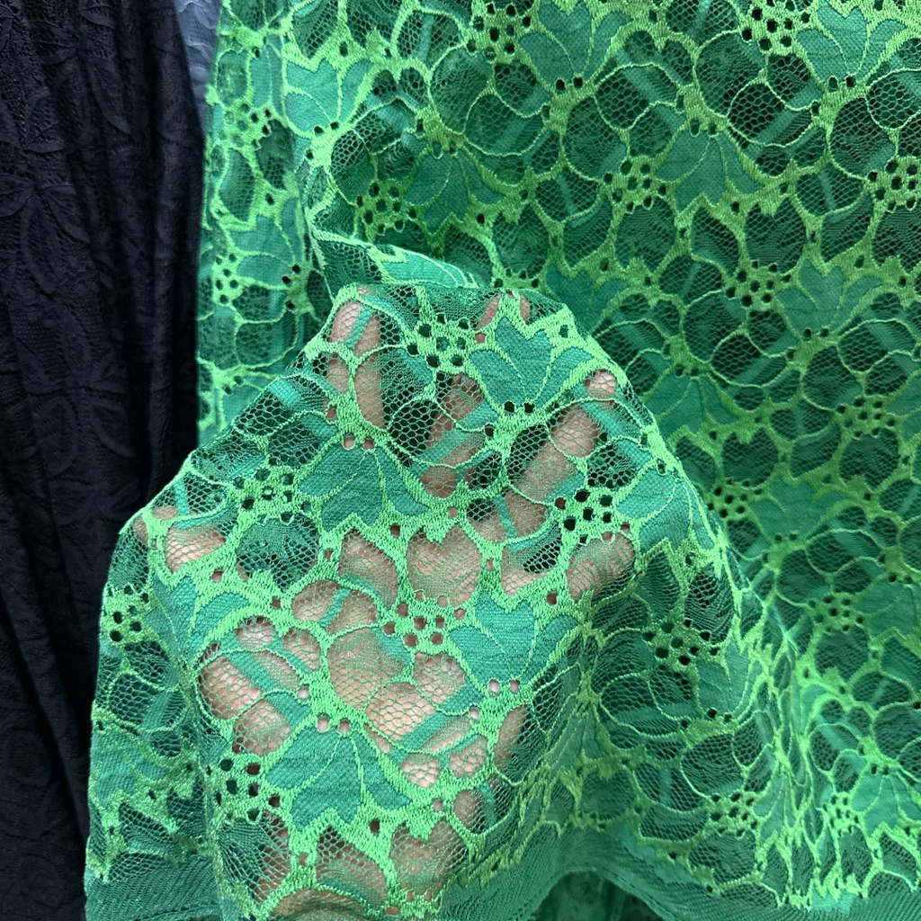 Kain Katun Brukat Import Motif Premium