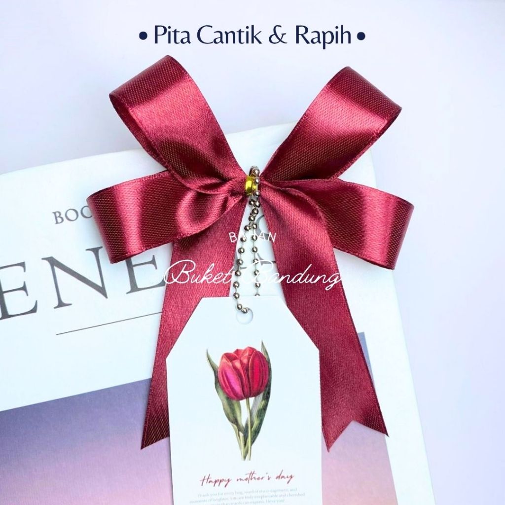 

Pita Satin Souvenir Siap Pakai Murah plus Hang Tag/ Pita Souvenir Pernikahan 9x11cm