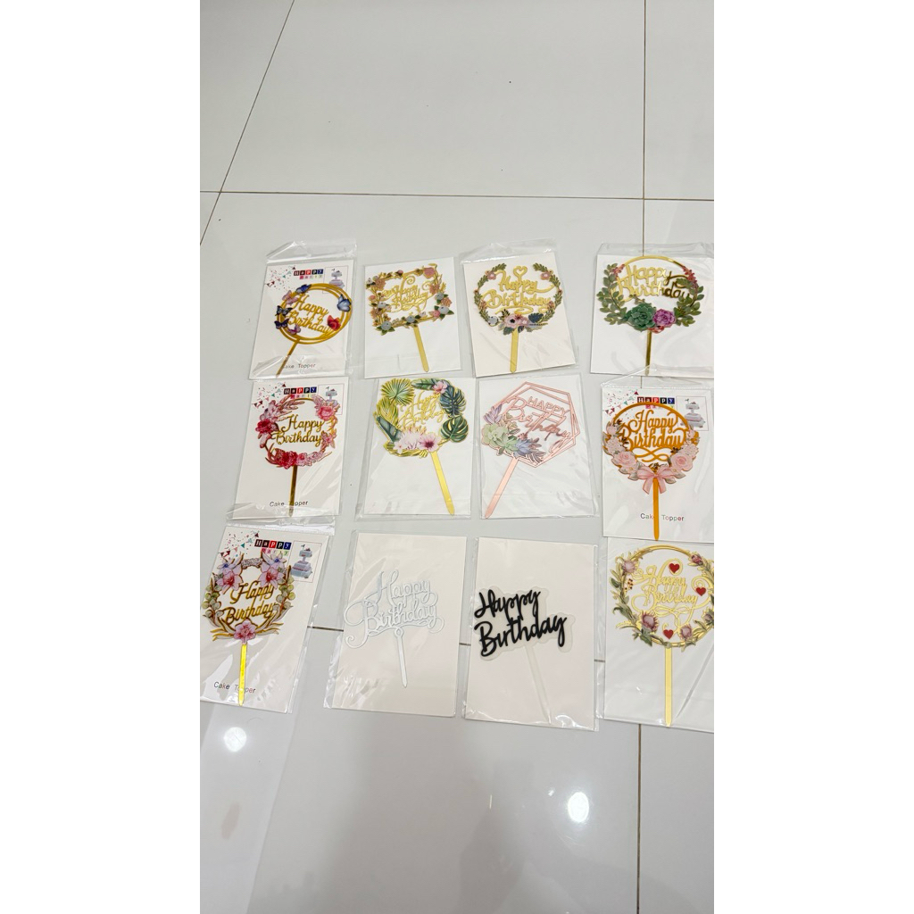 

Topper HAPPY BIRTHDAY and Lilin