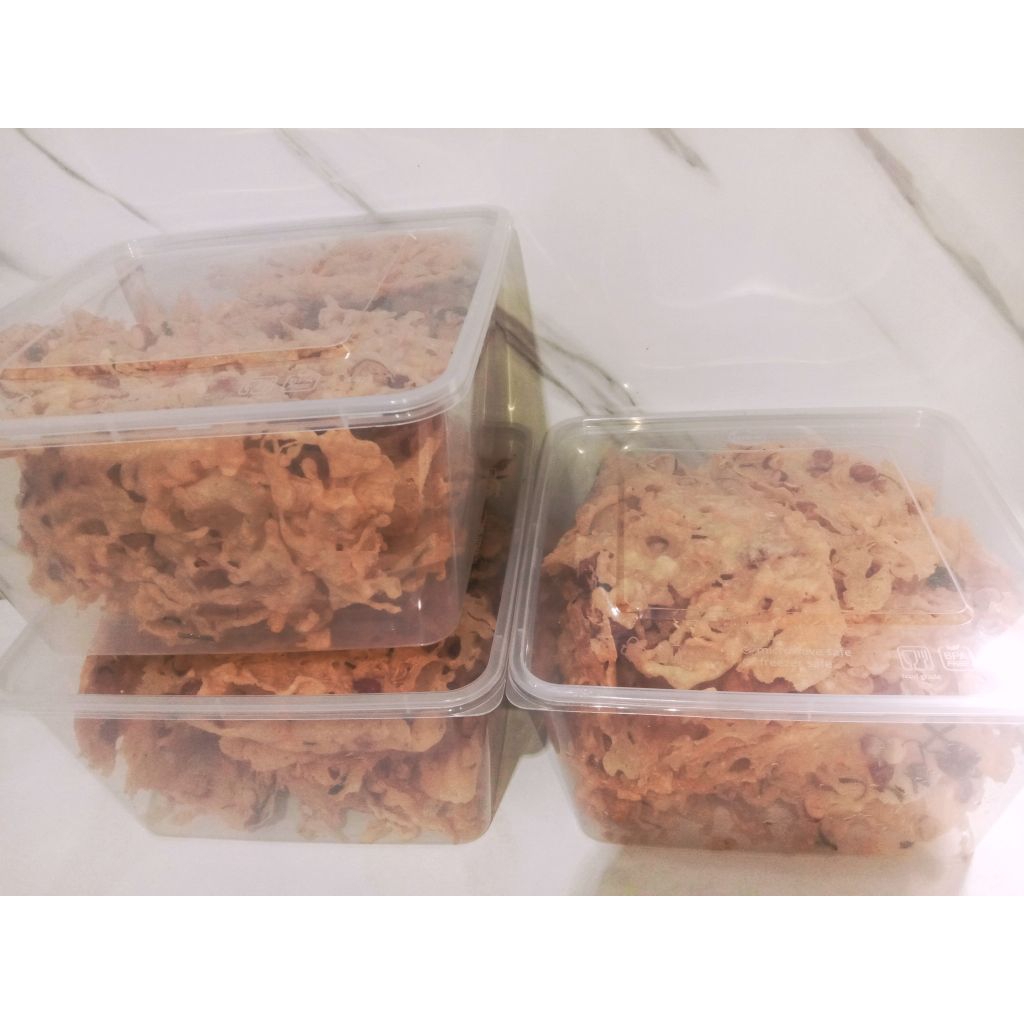 

peyek kacang/homemade/ukuran mika 3000ml