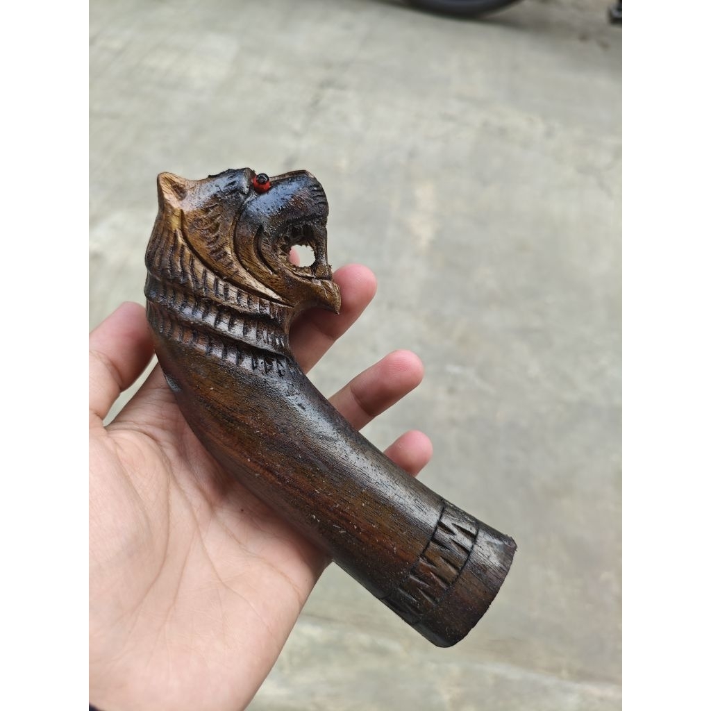 Handle/Gagang Golok Ukir Kayu sonokeling model macan