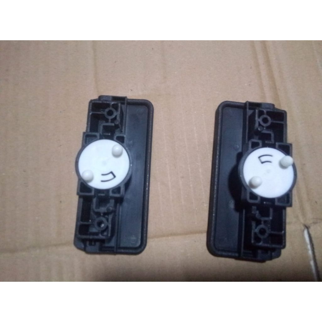 HANDLE KUNCI LACI AVANZA XENIA 2022 ORIGINAL