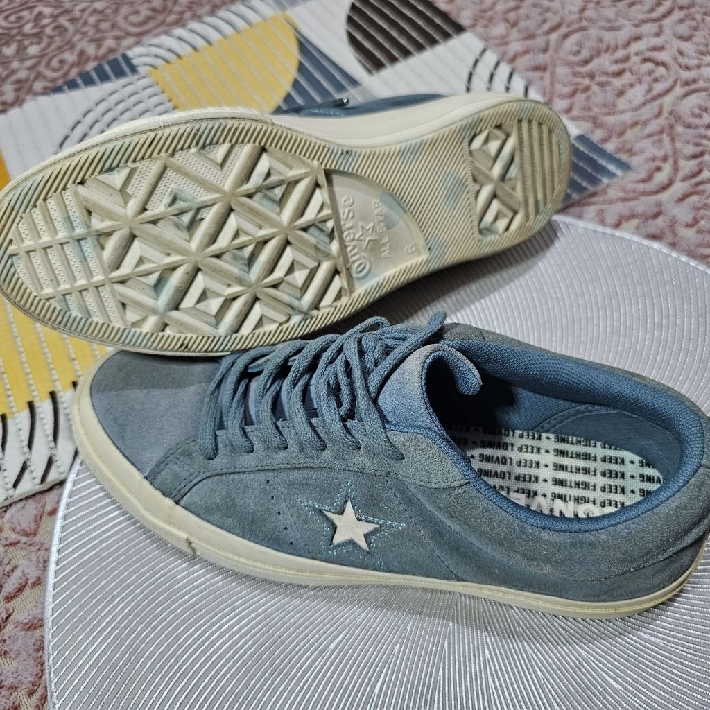 Sepatu CONVERSE ALL STAR bludru Biru 39
