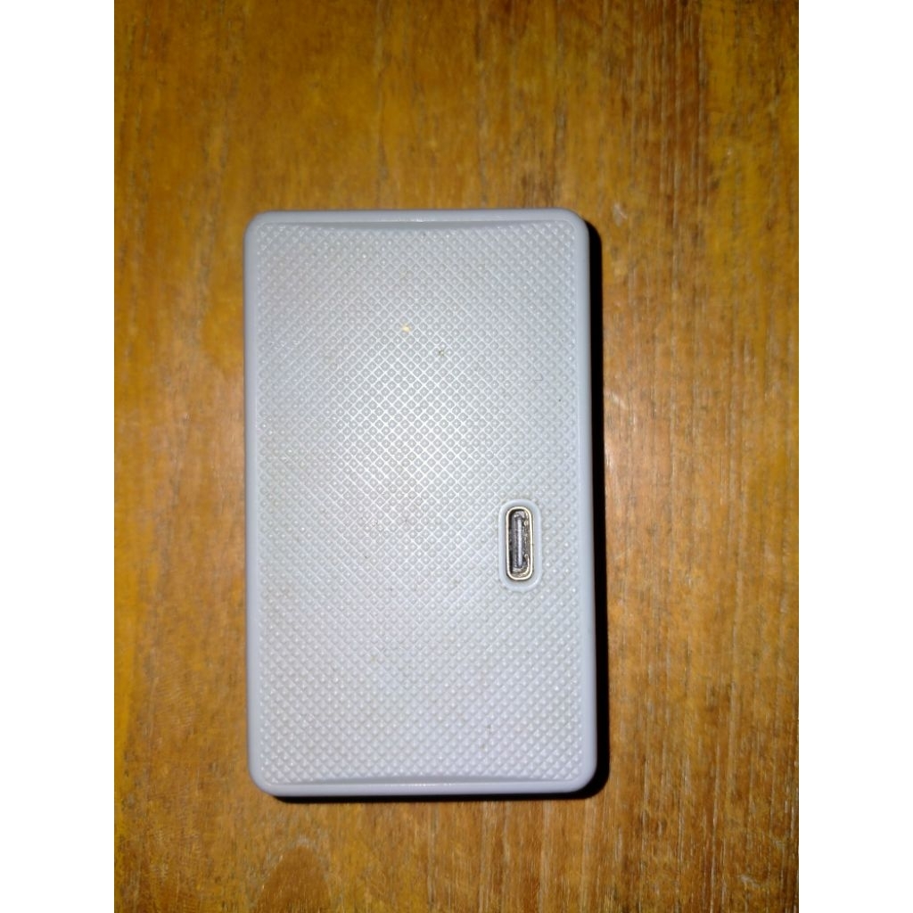 

kotak pensil minijulu berbasan