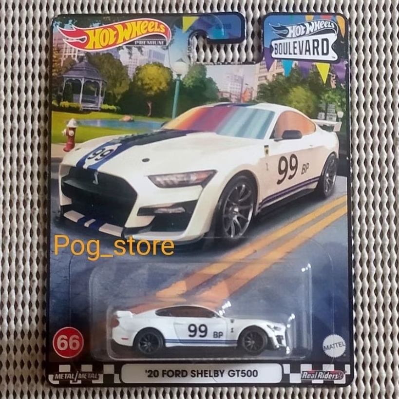 Hot Wheels Premium 20 Ford Shelby GT500 - White Boulevard(Ban Karet)