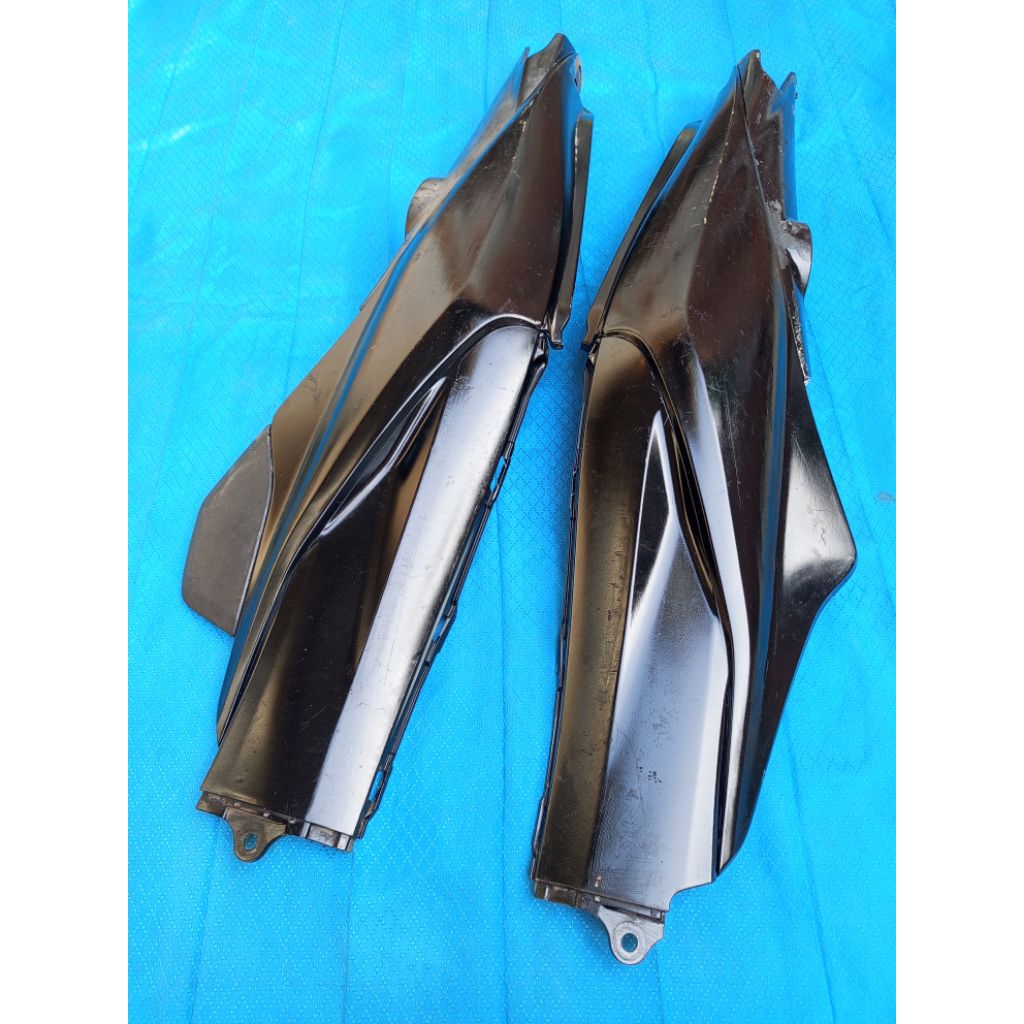 bodi belakang Revo absolute / cover bodi belakang Revo absolute original