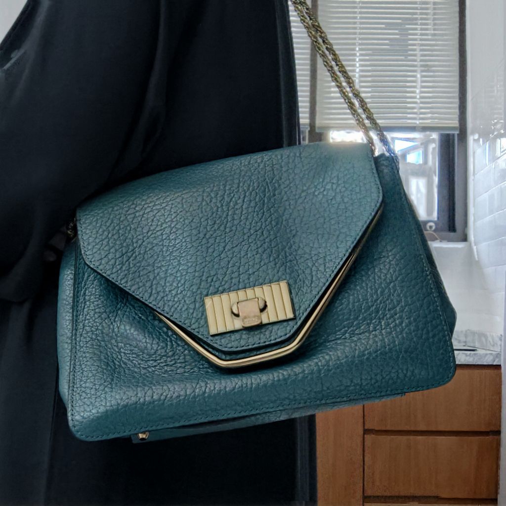 Preloved Chloe Blue Sally Shoulder
Leather Bag