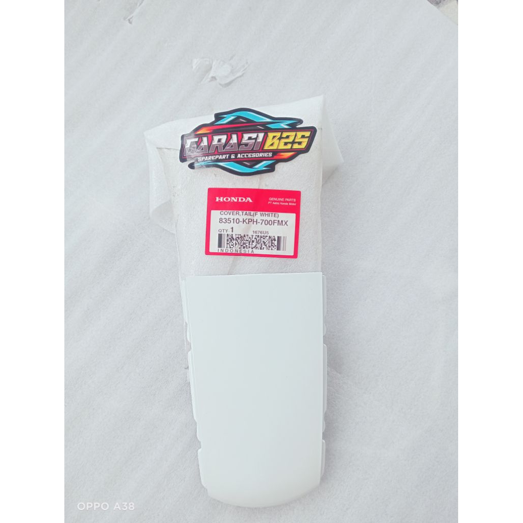 83510-KPH-700Fmx cover tail sambungan body supra x 125 original ahm