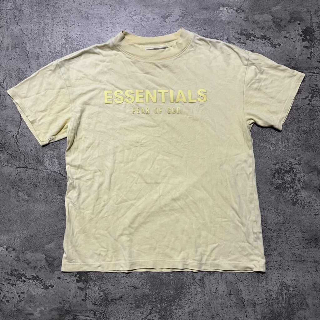 ESSENTIALS x FEAR OF GOD t-shirt Bekas second original