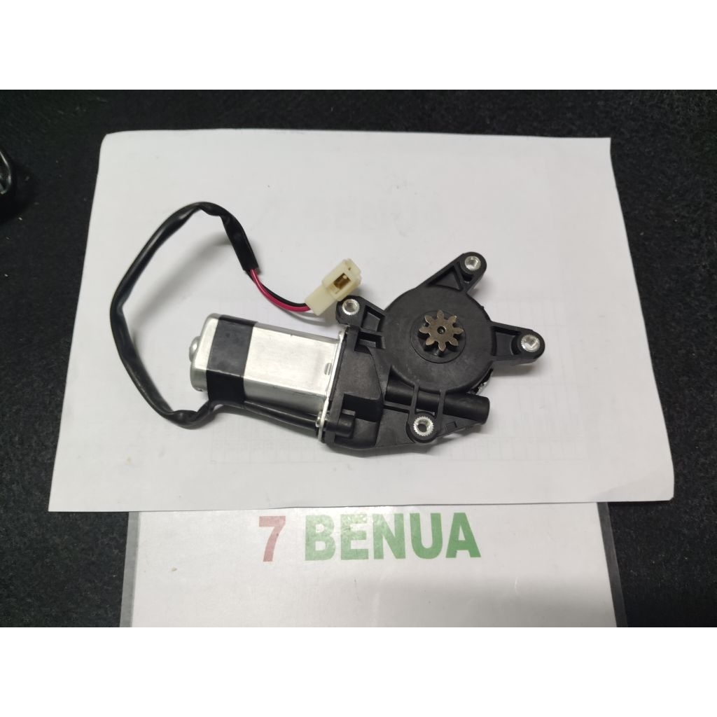 MOTOR DINAMO POWER WINDOW KARIMUN ESTILO PINTU DEPAN KIRI