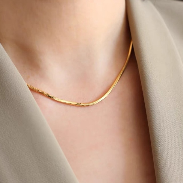 Kalung titanium Kalung Wanita Kalung Emas Anti Karat Anti Luntur