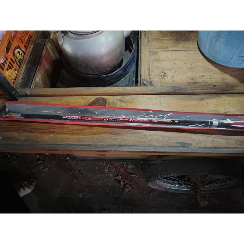 Joran Tegek Red Comet 210cm