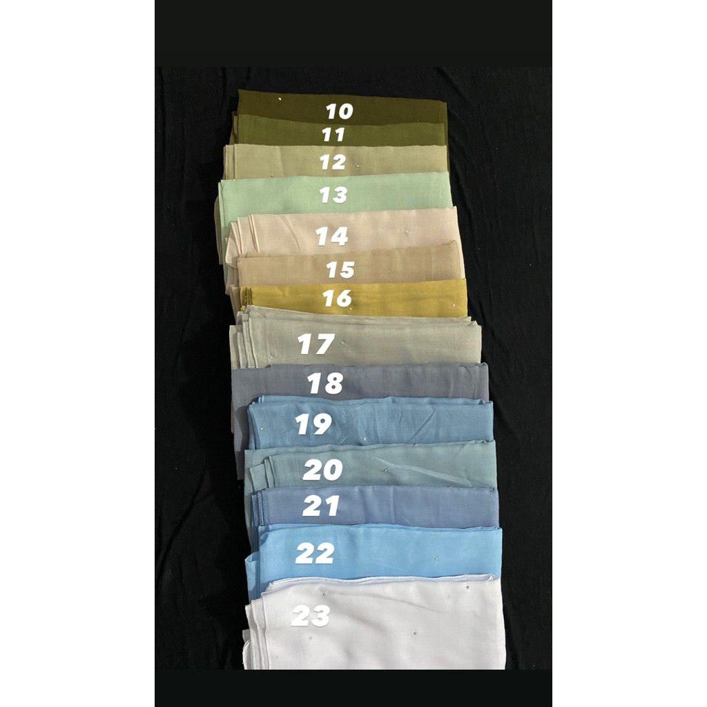 Paris Swarovski premium