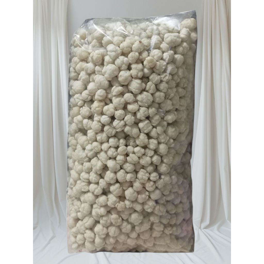 

Cahayadstore Pilus Kencur/Tiktak Kencur/Sukro Unyil.Kemasan 1Kg