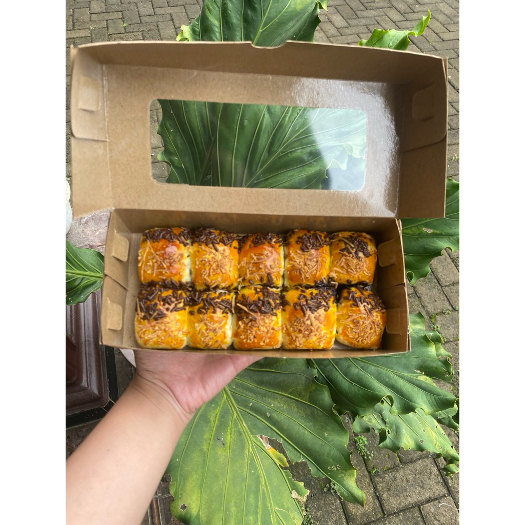 

Bolen pisang coklat | Bolen pisang | Bolen pisang keju | bolen pisang coklat lumer