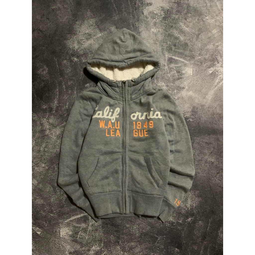 HODIE ZIPER WHO SERPA