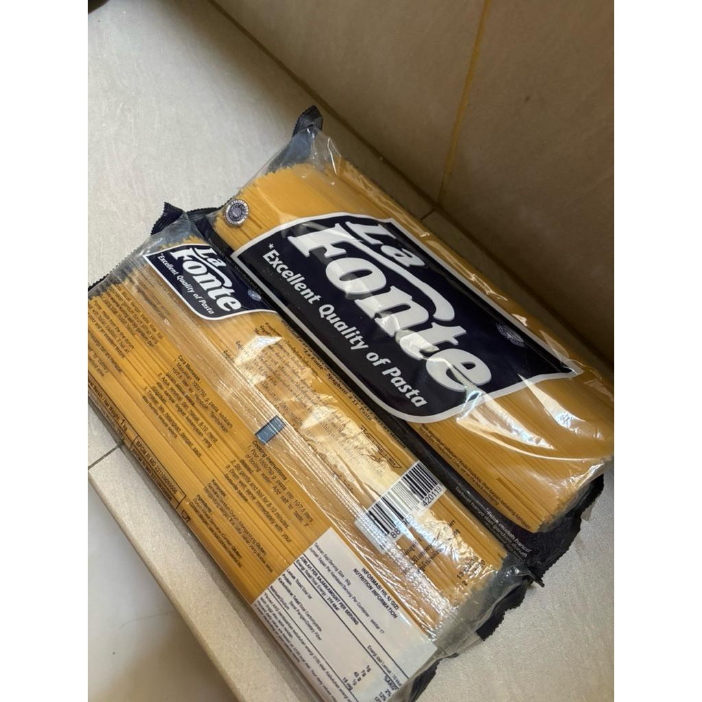 

Exp 05/2026 - (2pcs) La Fonte Spaghetti Fettuccine 1kg Spaghetti La Fonte 1kg pasta spagetthi No 11 diy cooking baking nutrisi food termurah