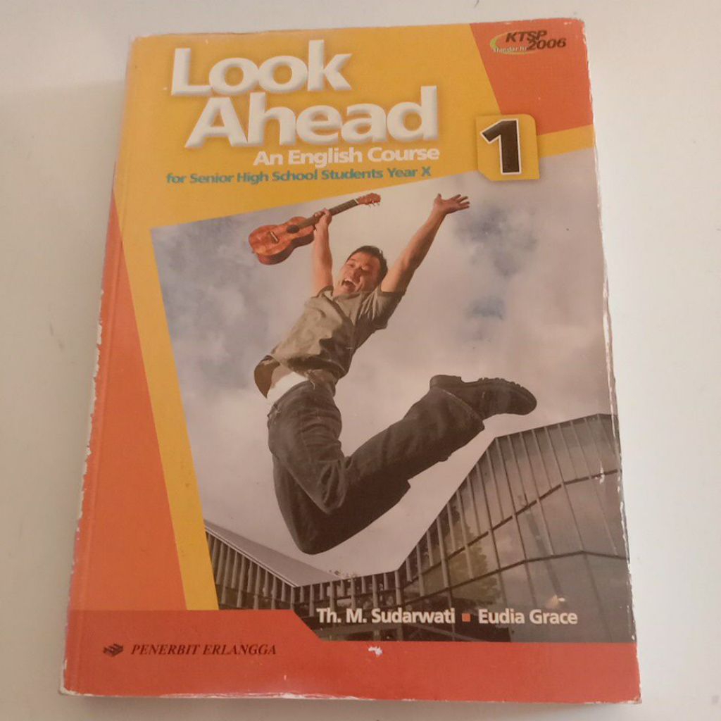 Look Ahead 1 An English Course Untuk SMP Kelas 7/VII KTSP - Erlangga
