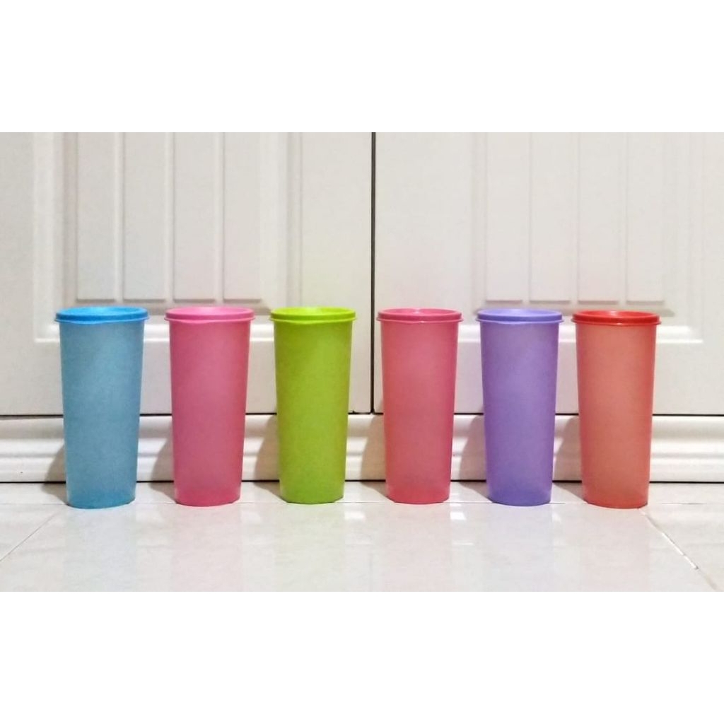 Giant Tumbler Tupperware