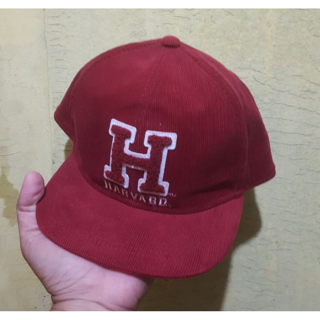 Topi HnM Corduroy