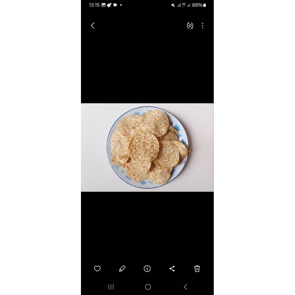 

Keripik Tempe Original Renyah ( No bumbu taburan) Karya Emak emak ciroda