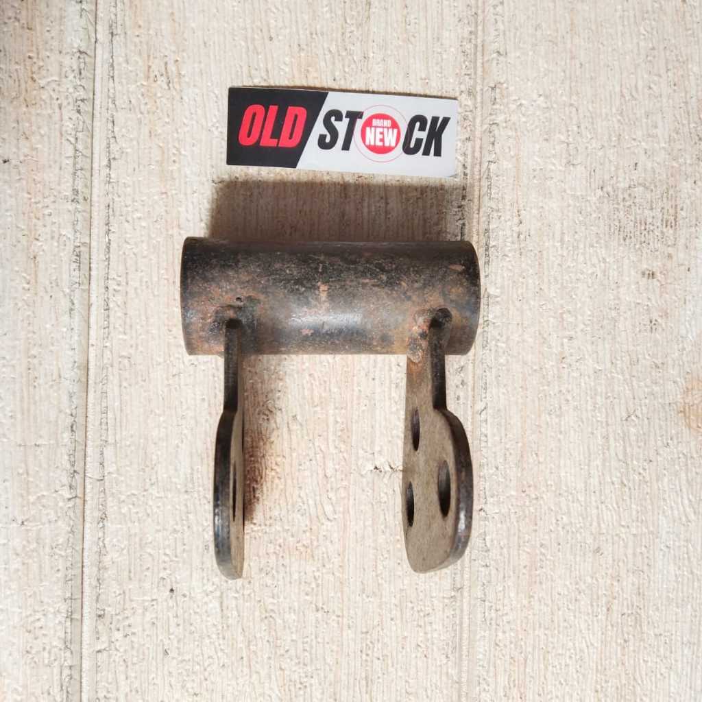 PENINGGI DUDUKAN SHOCK BAGIAN BELAKANG YAMAHA SCORPIO -NEW OLD STOCK-