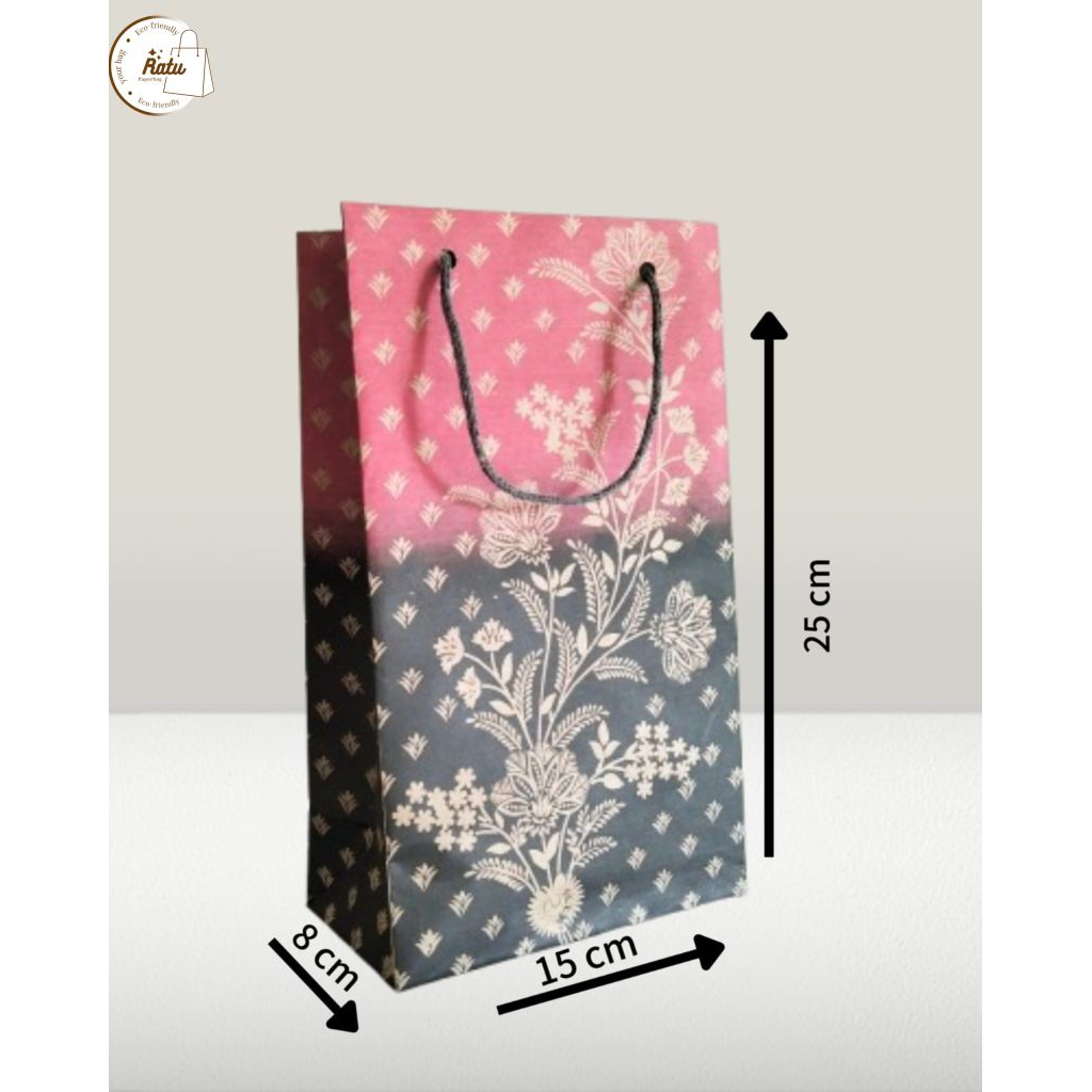 

Paperbag murah/Paperbag batik/tas kertas/tas kado Murah (Souvenir) 15x8x25.