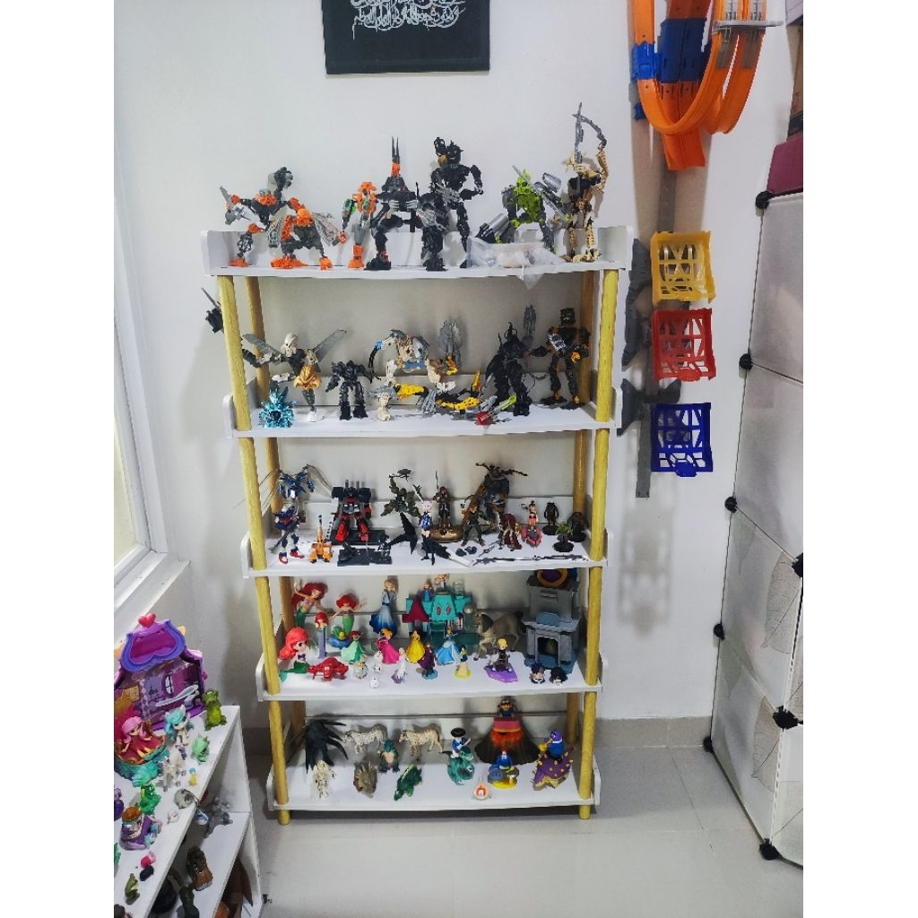 Action figure Take all