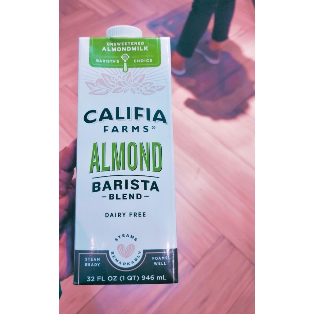 

Califia almond milk unsweetened Barista susu almon tidak manis 946ml