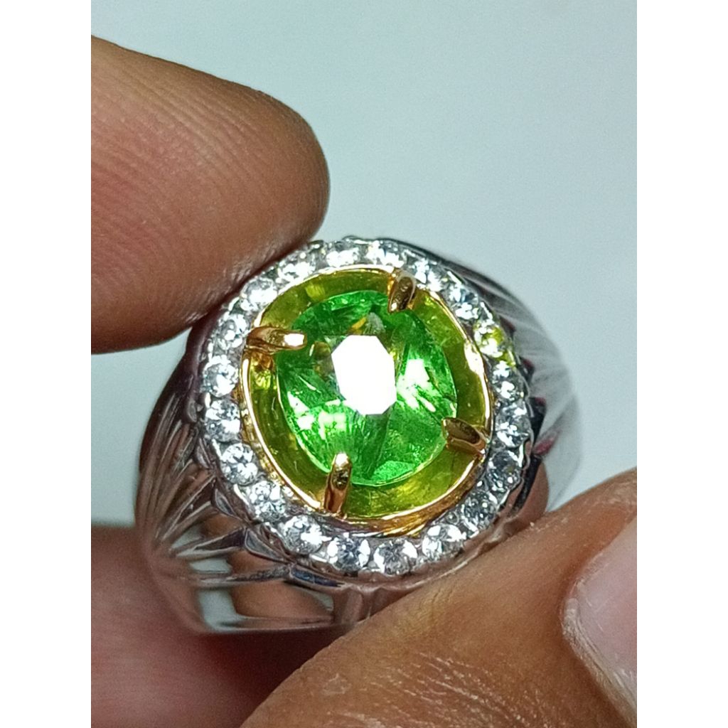 NATURAL TSAVORITE GARNET GRI LAB RING PERAK