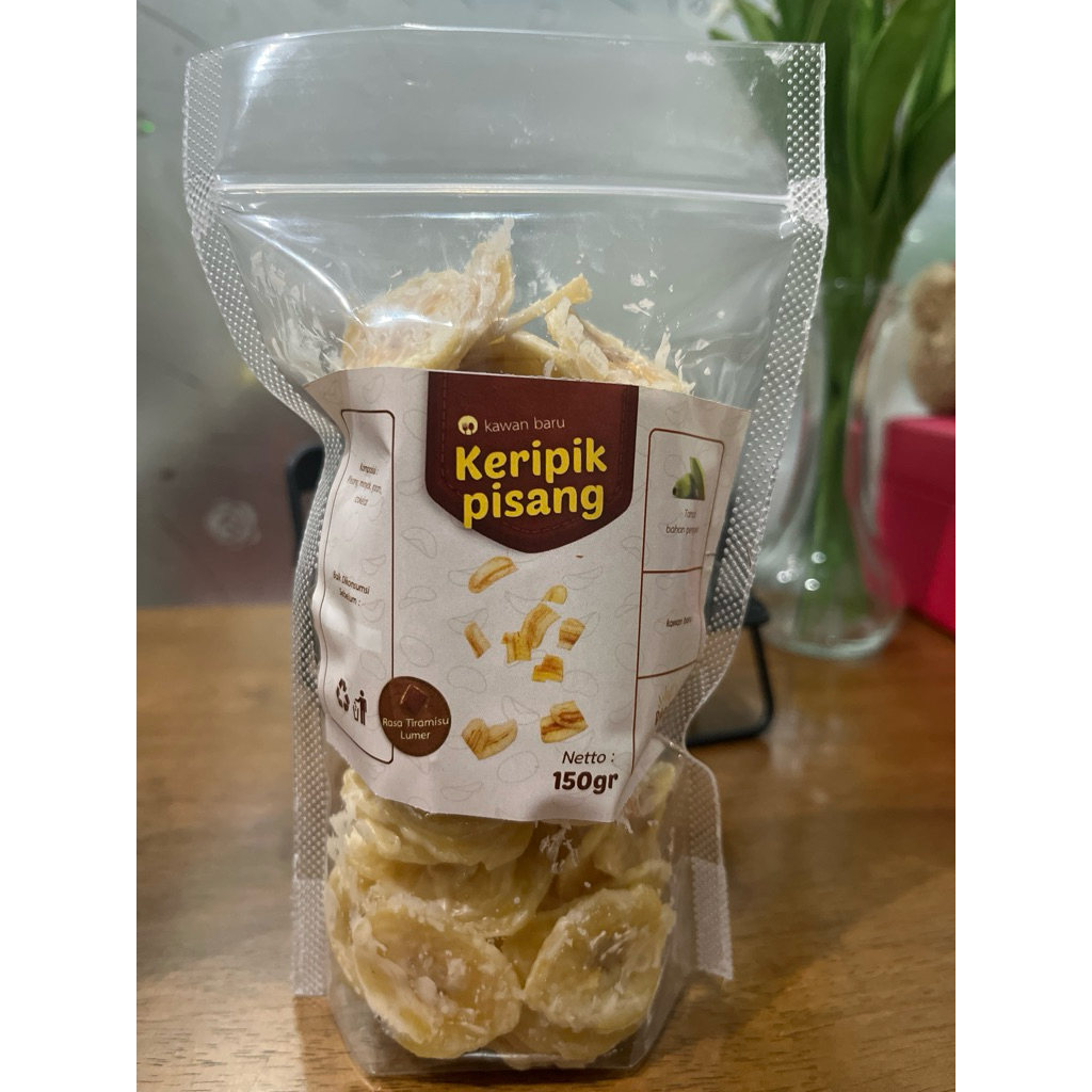 

Keripik Pisang Rasa Tiramisu Lumer Enak dan Kriuk Renyah Ukuran 150gram