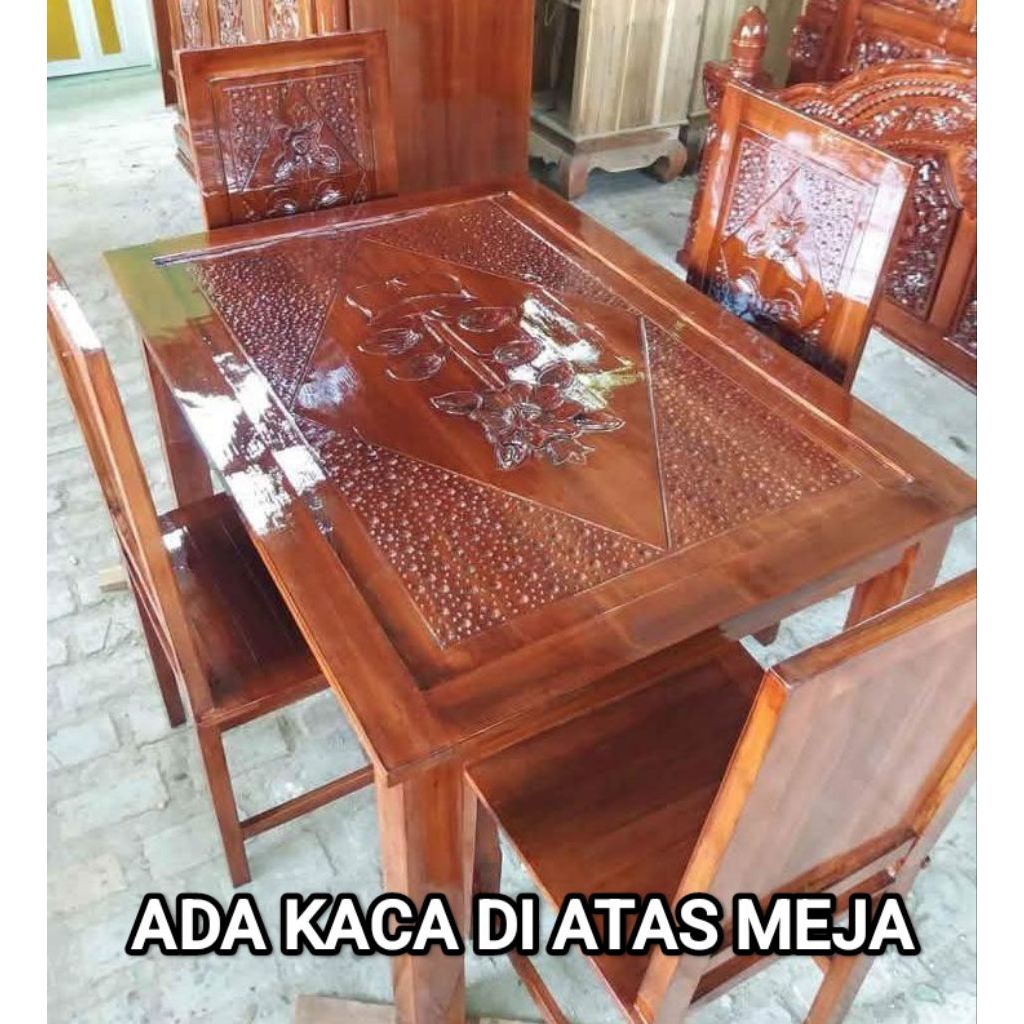 MEJA MAKAN KAYU JATI 4 KURSI / MEJA MAKAN 4 KURSI KAYU JATI BERKUALITAS / MEJA MAKAN KACA KAYU / MEJ