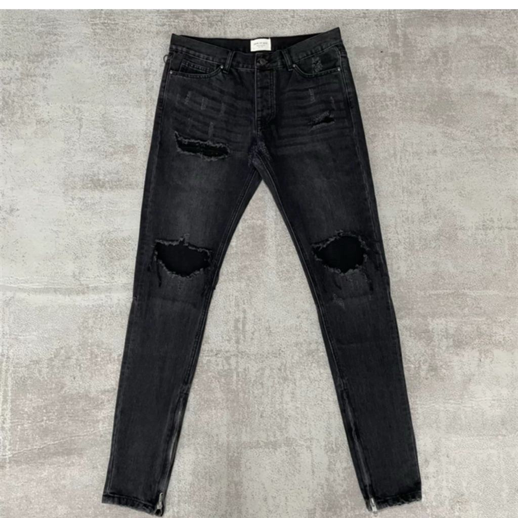 CELANA FEAR OF GOD ESSENTIALS SKINNY JEANS FOG ESSENTIALS