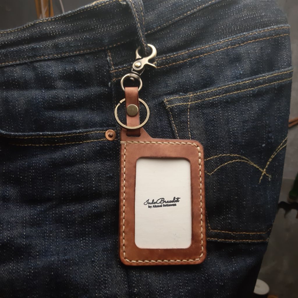 

new handmade id card kulit sapi brown vintage rustic muktifungsi keychain bagcharm dan nametag