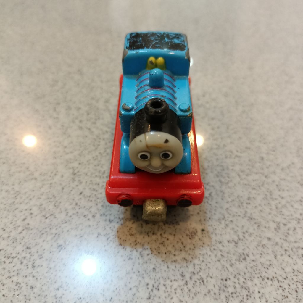 Miniatur diecast kereta api thomas and friends preloved THOMAS