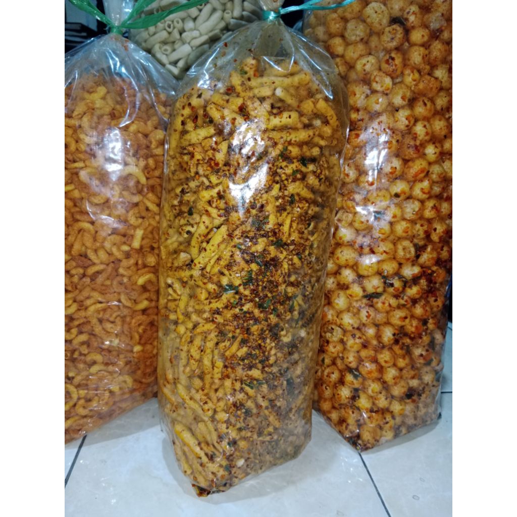 

Basreng stik pedas daun jeruk