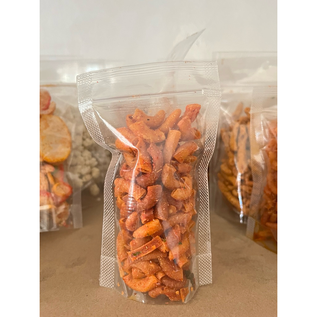 

Makroni pedas Daun Jeruk