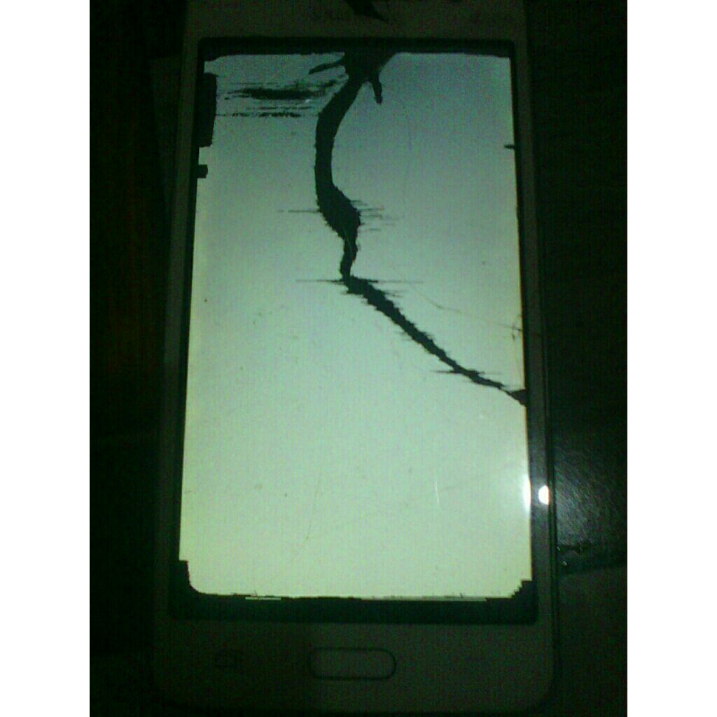 SAMSUNG GRAND PRIME RUSAK LCD